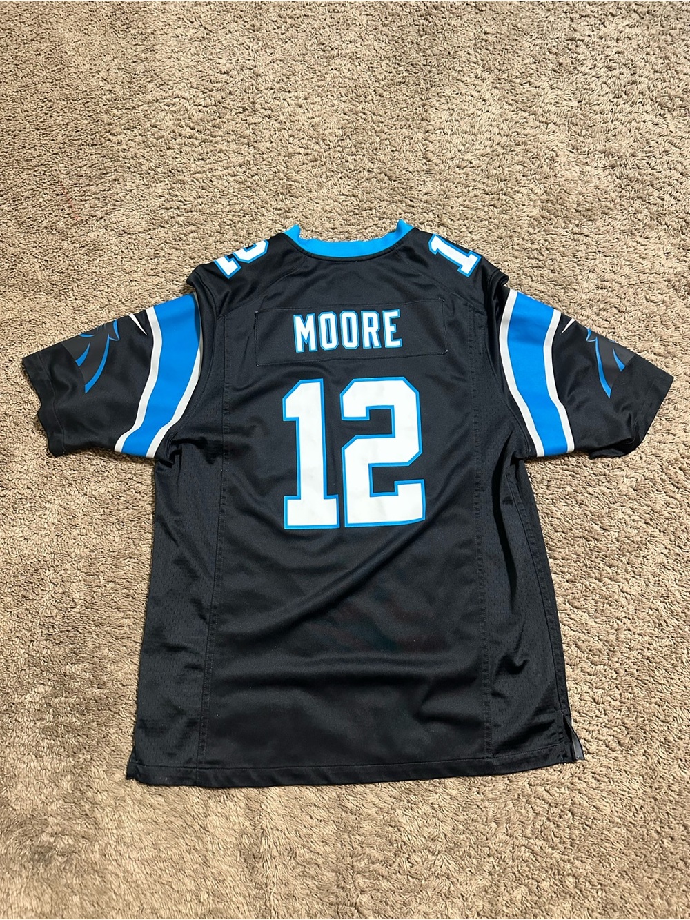Vintage NFL Nike Carolina Panthers “Moore” jersey 00s size Xl